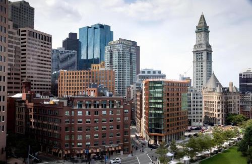 Waterfront Hotel | Boston Harbor Hotel