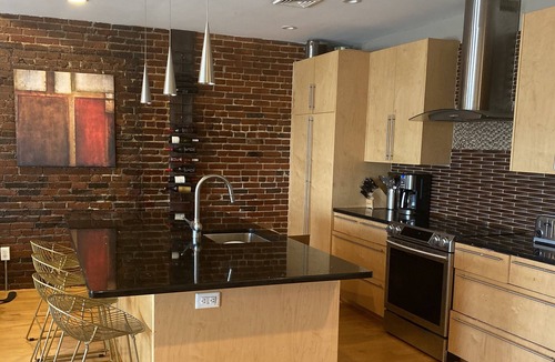 North End Condo | Boston Harbor views. Modern north end condo.FREE PARKING!