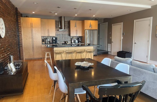 North End Condo | Boston Harbor views. Modern north end condo.FREE PARKING!