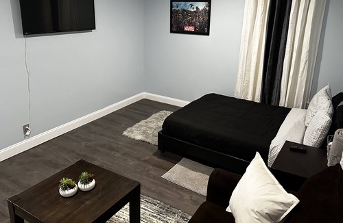 Lynn House | Boston key House