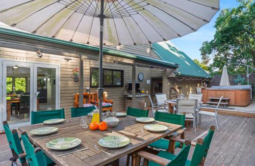 Richmond Heights House | Botanical HideAway Taupo