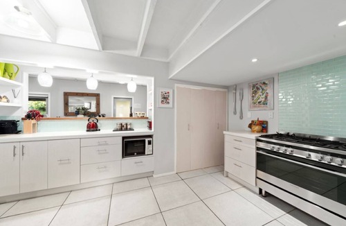 Richmond Heights House | Botanical Hideaway with Hot Tub