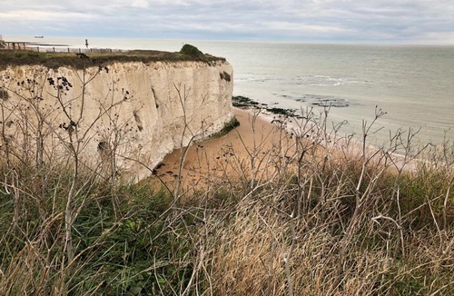 Kingsgate House | Botany Bay Beach House