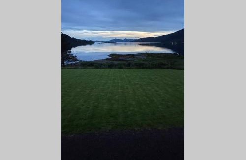 Strathcarron Apartment | Bothan Dubh Self Catering Cabin