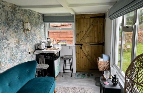 Little Kimble Other | Bothy hut