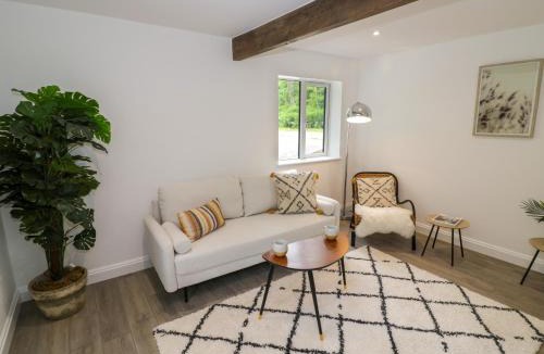 Himley House | Botterham House