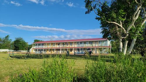 Saint-Joseph-de-Kent Hotel | Bouctouche Bay Inn