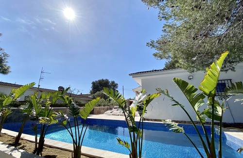 Les Tres Cales Villa | Bouganvilla luxury, air-con, ideal for families