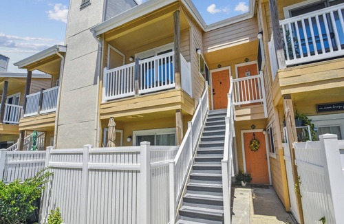 Galveston Condo | Bougie Beach Bungalow by Ryson Vacation Rentals