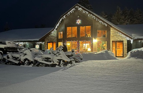 Boulder Junction Hotel | Boulder Bear Motor Lodge