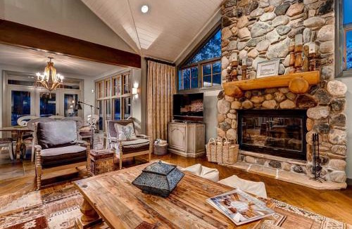 Boulder Ridge House | Boulder Ridge Haus: Slopeside Elegance