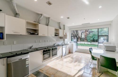 Epsom Hotel | Boulevard Hotel