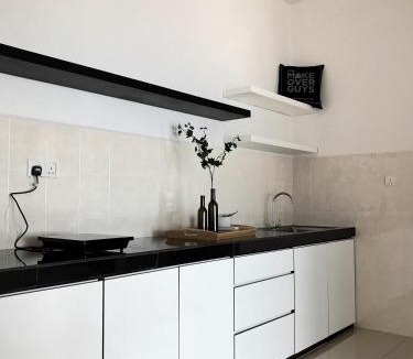 Taman Kok Lian Apartment | Boulevard Service Apartment KL by Airhost