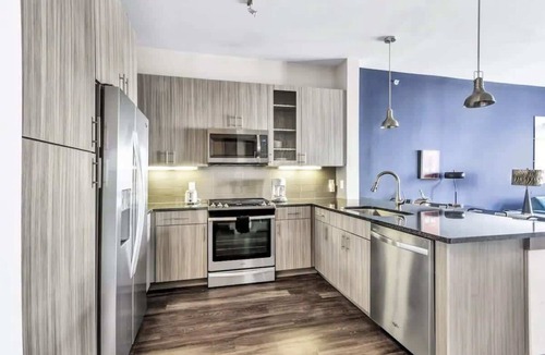 Richardson Apartment | Boulevard Stays Dashing 1BR Suite Pool, Parking Gym H