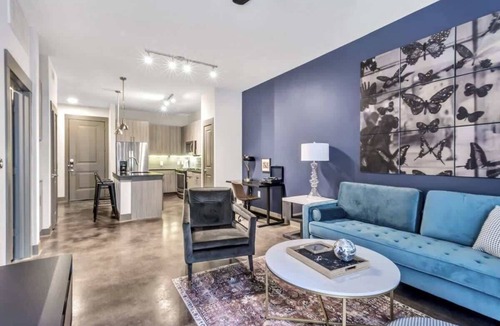 Richardson Apartment | Boulevard Stays - Richardson