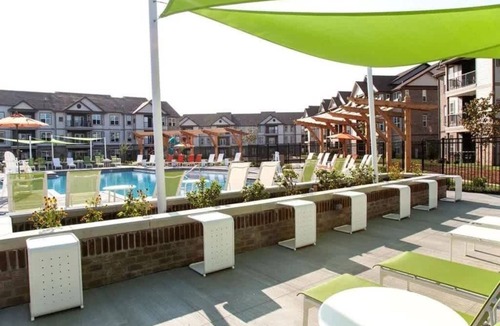 Middletown Apartment | Boulevard Stays Spacious 1BR Suite Pool, Parking Gym D