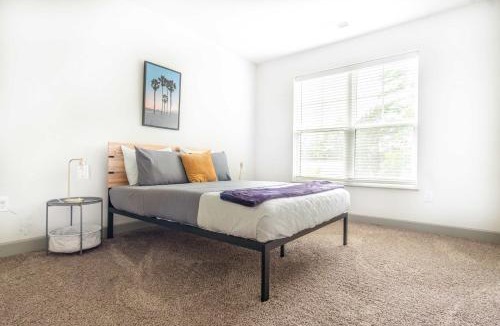 Buechel Apartment | Boulevard Stays Stylish 3BR Getaway Pool Gym Access & Free Parking