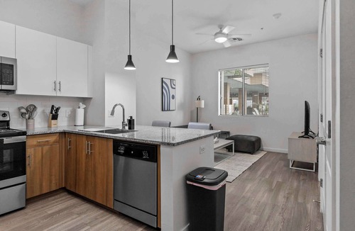 Tempe Apartment | Boulevard Stays - Tempe ASU