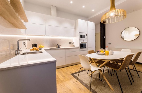 Old Town Apartment | BOULEVARD SUITE APARTMENT