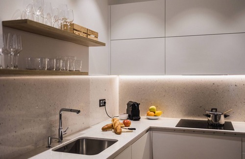 Old Town Apartment | BOULEVARD SUITE APARTMENT