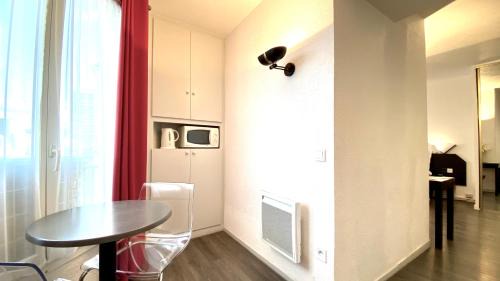 Republique–Point-du-Jour Apartment | Boulogne Résidence Hotel