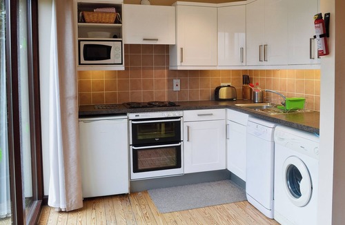 Woodbridge Cottage | Boundary Gallery Cottage