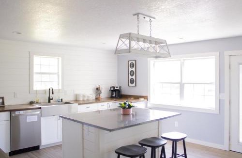 Carthage House | Bountiful Cabin - Hot Tub