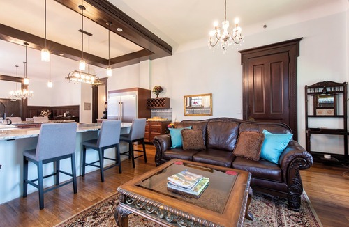 Old Louisville House | Bourbon Big Shot Mansion