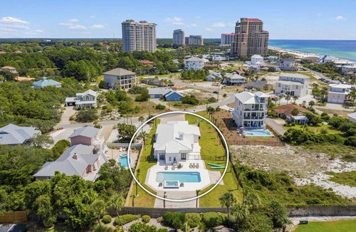 Gulf Pines House | Bourbon Breeze by Five Star Properties