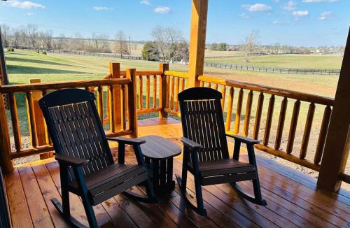 Harrodsburg House | Bourbon Retreat With Hot Tub-7