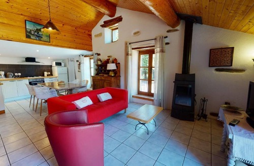 Les Martys House | Bourbouls - LES MARTYS