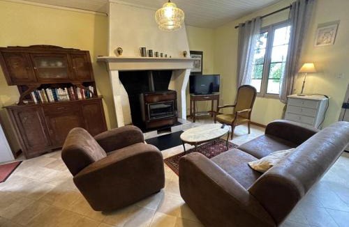 Saint-Perdon House | Bourdiscat