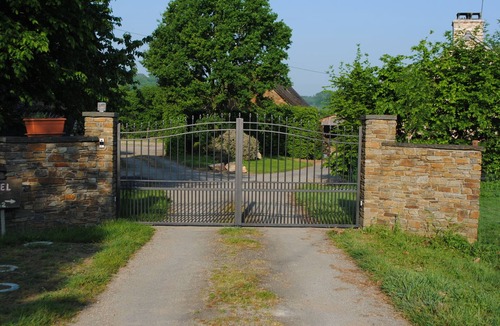 Bourg-des-Comptes House | Bourg Des Comptes: cottage cellar