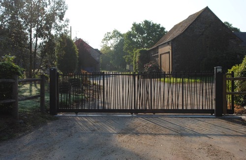 Bourg-des-Comptes House | Bourg Des Comptes: cottage cellar