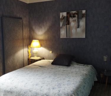 Le Bailleul House | Bourg Joly