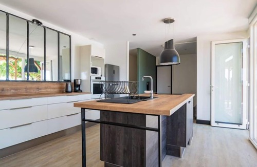 Dausse House | Bourgat by Interhome