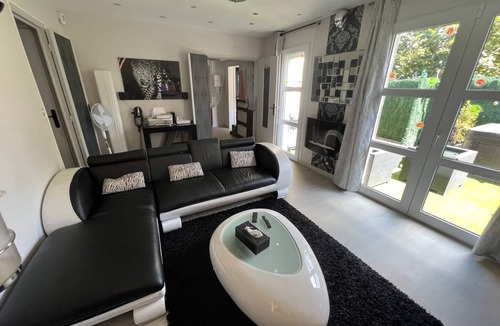 Bourges Apartment | Bourges Moderne F2 Parking&terrasse Centre Ville