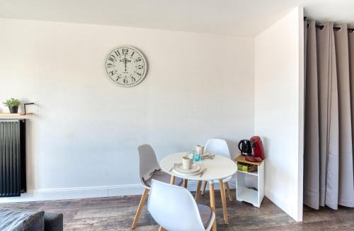 Madeleine - Saint-Leonard Apartment | Bourgonnier 19 - Charmant studio à Angers