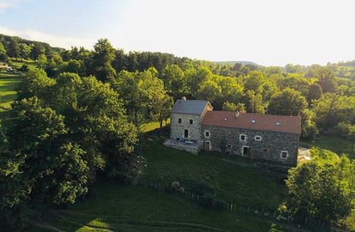Lantriac House | Bout du Monde House