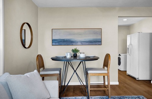 Peoria Heights House | Boutique 1BR near Dining & Hospital. Office. Garage.