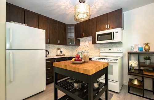 Brechin Cottage | Boutique 3-Bedroom Cottage w/Water Access & HotTub