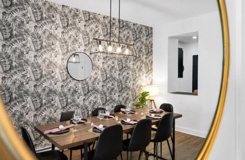 Downtown Montreal Apartment | Boutique 4BR Luxury Residence 2 Floors Mile-End St-Laurent
