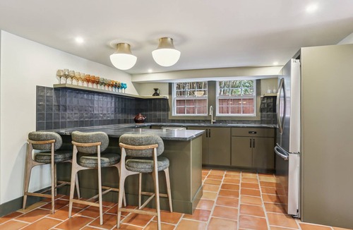 Faubourg Marigny Bed & Breakfast | Boutique 9BR Unit with Pool | Steps from French Q