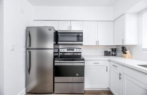 Central Corals Apartment | Boutique apartment 6 minutes from the beach