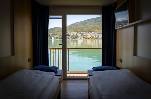 Sugiez Boat Rental | Boutique Boat Hotel Attila