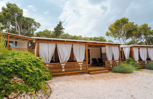 Supetar RV Rental | Boutique Camping Bunja