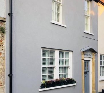 Wells House | Boutique cottage central Wells