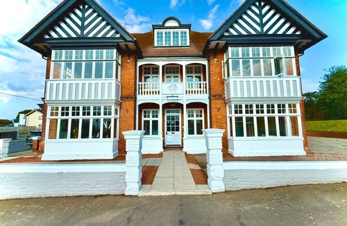 Southwold Hotel | Boutique Double with Coastal Charm