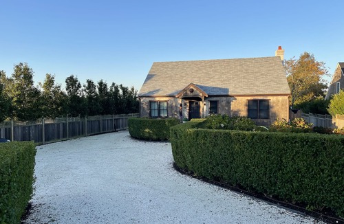 West of Town House | Boutique Garden Apartment