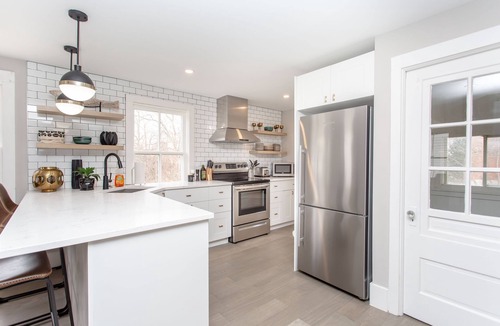 Old Town Historic District House | BOUTIQUE Home, A + Location beside the Shaw, Queen st. Shops and restaurants.